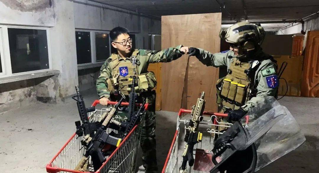 
自由兵军事喜好者协会纳新‘火狐电竞官方网站’(图16)